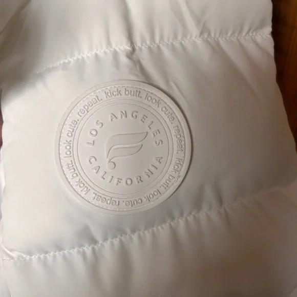 Fabletics Women's White Puffer Vest - Picture 3 of 8